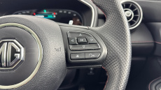 MG HS 1.5 T-GDI PHEV Trophy 5dr Auto Hatchback